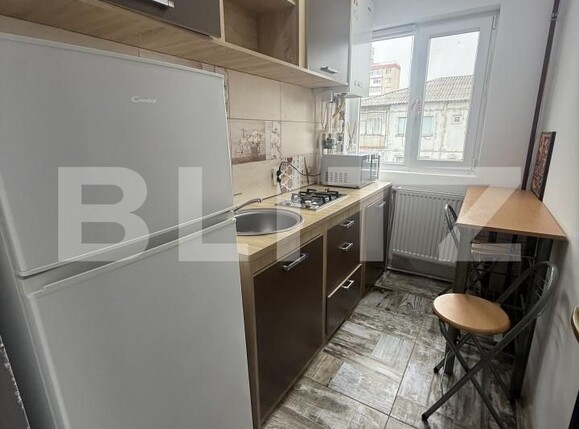 Apartament de vânzare 2 camere Micro 6 - 191305AV | BLITZ Târgoviște | Poza3