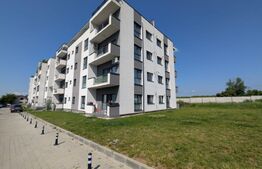 Parter Apartament 2 camere 61 mp utili și grădină proprie de 90 mp  Via Solarino