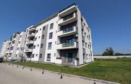 Parter Apartament 2 camere 61 mp utili și grădină proprie de 90 mp  Via Solarino