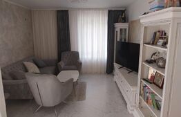 Apartament 3 camare, 83 mp construiti, zona Central Complex Sideco 