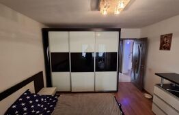 Apartament  spatios -3 camere decomandat, etaj 4, balcon, izolat – M11