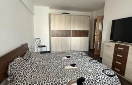 Apartament 2 camere, etaj 1, balcon închis, Pucioasa – zonă bună