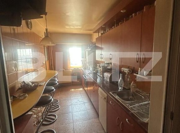 Apartament de vânzare 4 camere Micro 12 - 193039AV | BLITZ Târgoviște | Poza2