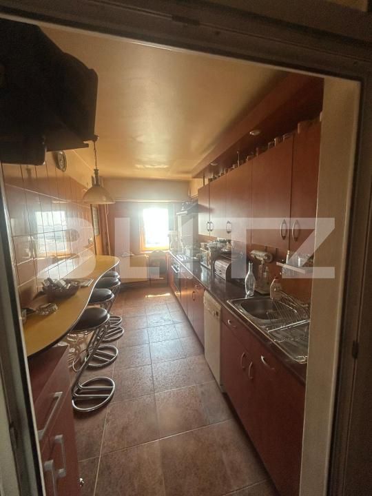 Apartament de vânzare 4 camere Micro 12 - 193039AV | BLITZ Târgoviște | Poza2