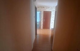 Apartament de vanzare, zona centrala Gaesti