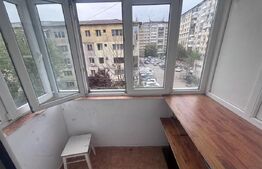 Apartament 3 camere, 47 mp, zona Micro 4