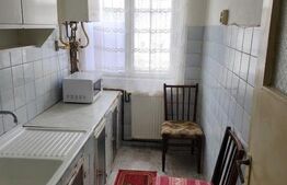 Apartament cu 2 camere, etaj 1/4, centrală proprie – oportunitate de renovare