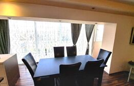 Apartament cu 3 camere, spatios, vedere panoramică, zonă excelentă