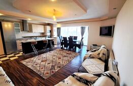 Apartament cu 3 camere, spatios, vedere panoramică, zonă excelentă