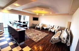 Apartament cu 3 camere, spatios, vedere panoramică, zonă excelentă