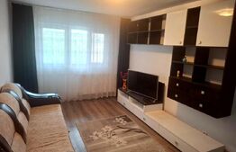 Apartament 3 camere, 50 mp, zona Micro 6