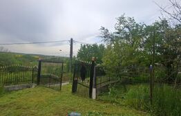 🌄 Casă cu Panoramă Superbă și 2300 mp Teren – Liniște și Natură