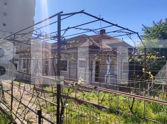 Casa de vânzare 7 camere Central - 194582CV | BLITZ Târgoviște | Poza1