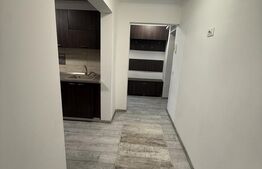 Apartament 3 camere de închiriat, 65 mp, zona Micro 11