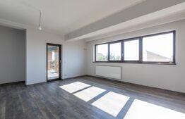 🏡 Proprietate Premium - 2 Case, Lac Privat & Teren de Sport –2 km de Centru Tgv