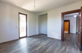 🏡 Proprietate Premium - 2 Case, Lac Privat & Teren de Sport –2 km de Centru Tgv