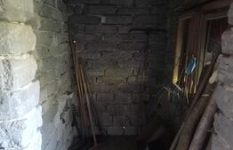 Casă la rRșu cu Livadă, Teren 1000 mp.  Gemenea Brătulești 🌳
