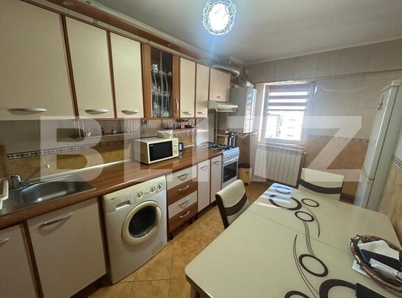 Apartament de vânzare 3 camere Micro 11 - 196454AV | BLITZ Târgoviște | Poza6