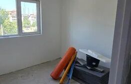 Apartament cu 3 camere, 73 mp, zona Micro 11