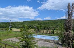  Hulubești, Butoiu de Jos Teren intravilan cu Panoramă Superbă către Pădure 