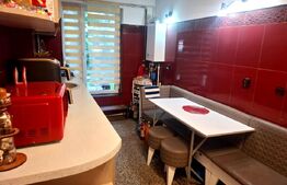 Apartament cu gradina propie de vanzare, 47 mp, zona Aleea Trandafirilor