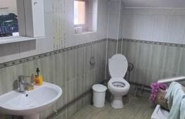 Spatiu comercial, 300 mp, zona Voinesti