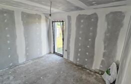 Casă la gri, 68 mp, zona Dumbrava 