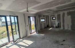 Casă la gri, 68 mp, zona Dumbrava 