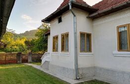 🌳 Oază de Liniște pe Valea Dâmboviței – Casă cu Două Corpuri și Acces la Râu DB