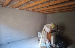 Casa de vanzare, 100 mp, zona Produlesti
