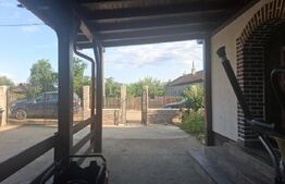 Casa de vanzare, 126 mp, zona Dragomiresti