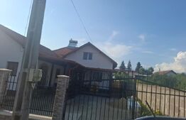 Casa de vanzare, 126 mp, zona Dragomiresti