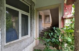 Clădire P+1 cu 9 camere și Terasă Spectaculoasă, Ideală pentru Pensiune,/Clinica