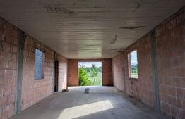 🏡 Casă Spațioasă la Roșu cu 7.500 mp Teren – Oportunitate Rară în Lucieni