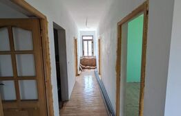 Casa semi-finisata de vanzare, 299 mp, zona Moreni