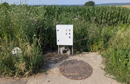 Teren de vanzare, 3.000 mp, utilități și acces asfaltat, zona Comișani