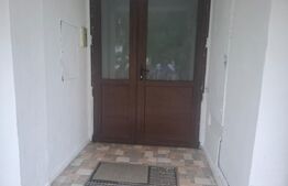Apartament 3 camere, 65 mp, zona Găești 