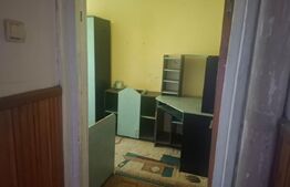 Apartament 3 camere, 65 mp, zona Găești 