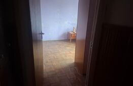 Apartament 3 camere, 65 mp, zona Găești 