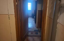 Apartament 3 camere, 65 mp, zona Găești 