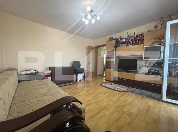 Apartament de vânzare 4 camere Micro 4 - 202139AV | BLITZ Târgoviște | Poza3