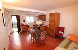 Apartament de închiriat, 67.25 mp, zonă Găești