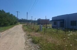 Teren intravilan, 4400 mp, zona Dragomirești 