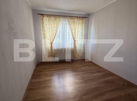 Apartament de vânzare 4 camere Micro 5 - 202537AV | BLITZ Târgoviște | Poza3