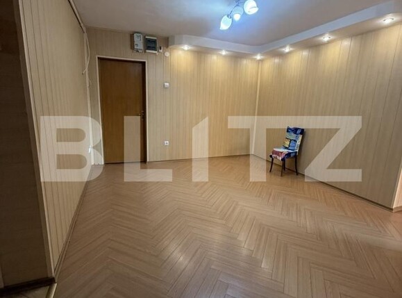 Apartament de vânzare 4 camere Micro 5 - 202537AV | BLITZ Târgoviște | Poza1