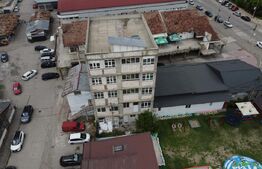 Ansamblu comercial, 1.258 mp, zona Ultracentral — Piața Moreni