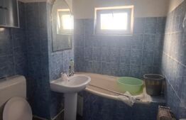 Apartament 2 camere, 50 mp, zona Găești
