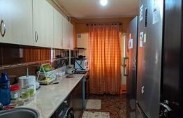 Apartament 3 camere, 75 mp, zona  Poarta Bucureștilor