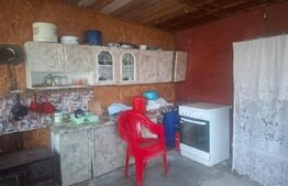 Casa de vanzare, 90 mp, teren  2.800 mp, zona Crangurile de Jos
