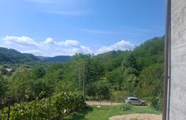 Casă 206 mp la gri, teren 1.832 mp, zona Glodeni Deal